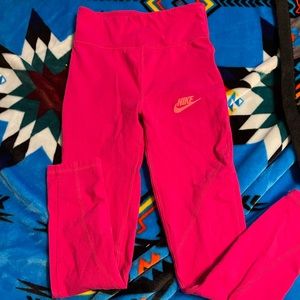 Pink Nike legging